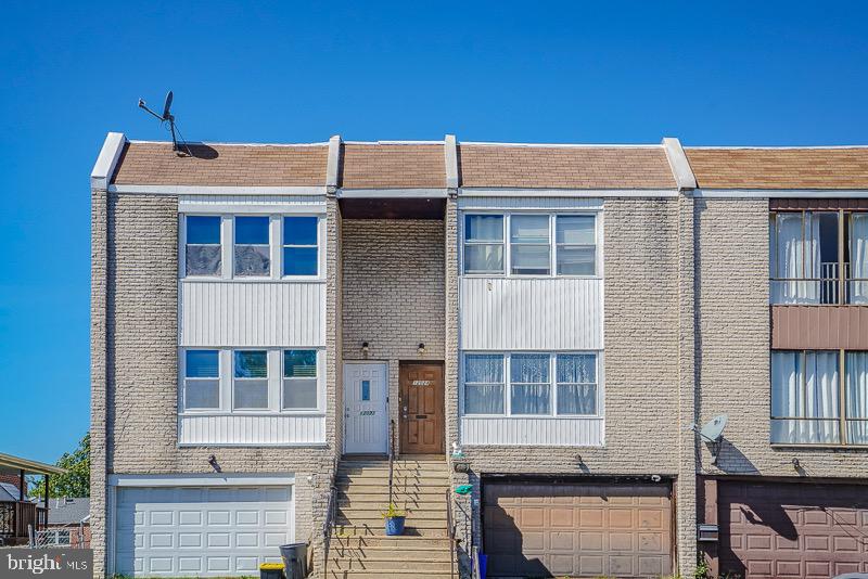 12024 Academy Road Philadelphia, PA 19154 - Photo 2 of 21