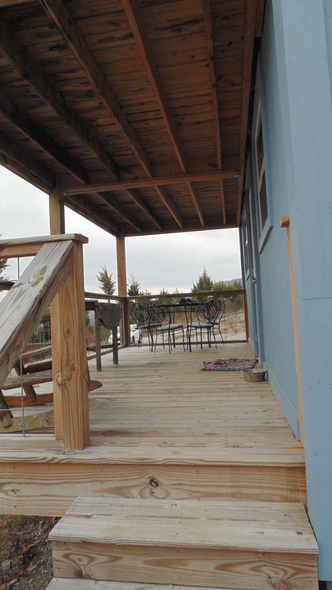 929 Cedar Mountain Road Decherd, TN 37324 - Photo 4 of 15 a view of a balcony