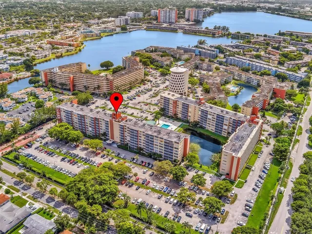 $149,500 | 1780 Northeast 191st Street, Unit 2052, Miami, FL 33179