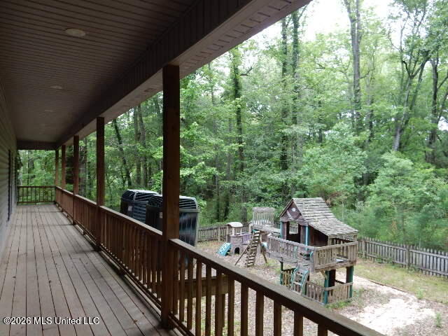 346 Old Foxworth Road Columbia, MS 39429 - Photo 12 of 39 2026-05-06 16.15.04