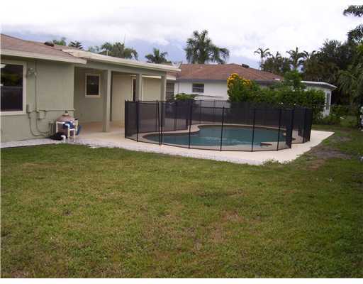2547 Inisbrook Road West Palm Beach, FL 33407 - Photo 5 of 9 Additional Photo