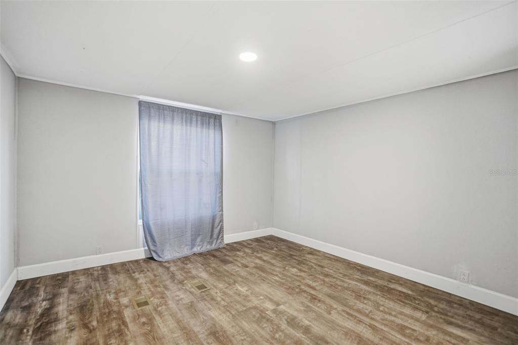 25256 Richbarn Road Brooksville, FL 34601 - Photo 18 of 32 a view of empty room