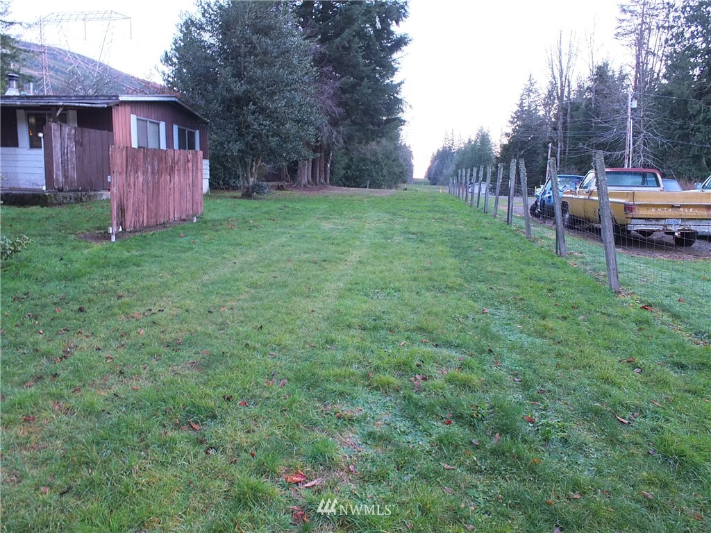 24313 Hathaway Road Sedro-Woolley, WA 98284 - Photo 5 of 8 Gallery Image 5