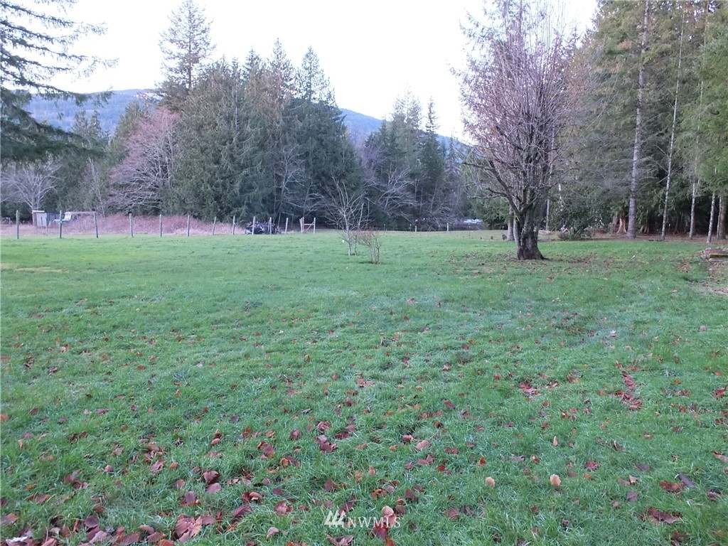 24313 Hathaway Road Sedro-Woolley, WA 98284 - Photo 6 of 8 Gallery Image 6