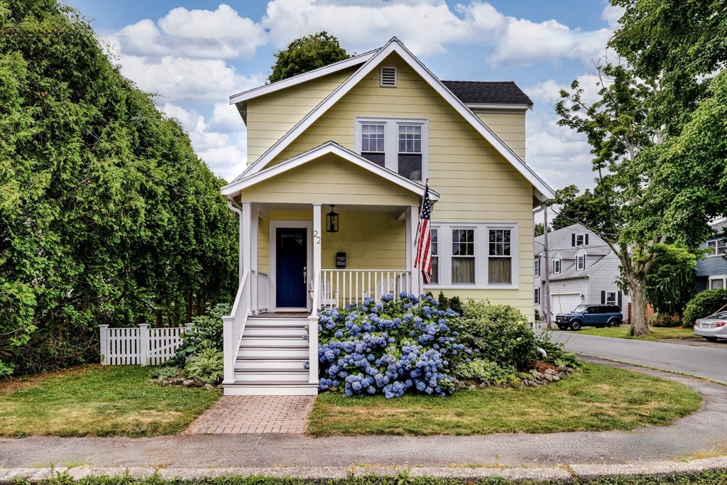 22 Prince Street Marblehead, MA 01945 - Photo 1 of 33