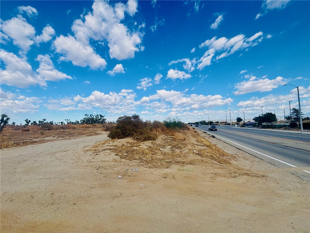 0 Vic Avenue Palmdale, CA 93551 - Photo 5 of 8 a view of a city
