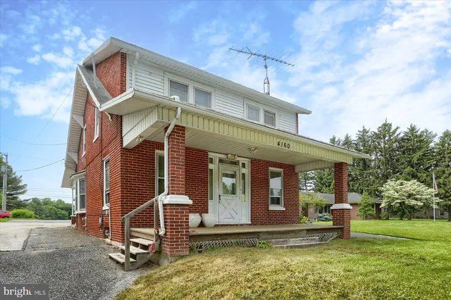 $215,000 | 4160 West Market Street, York, PA 17408