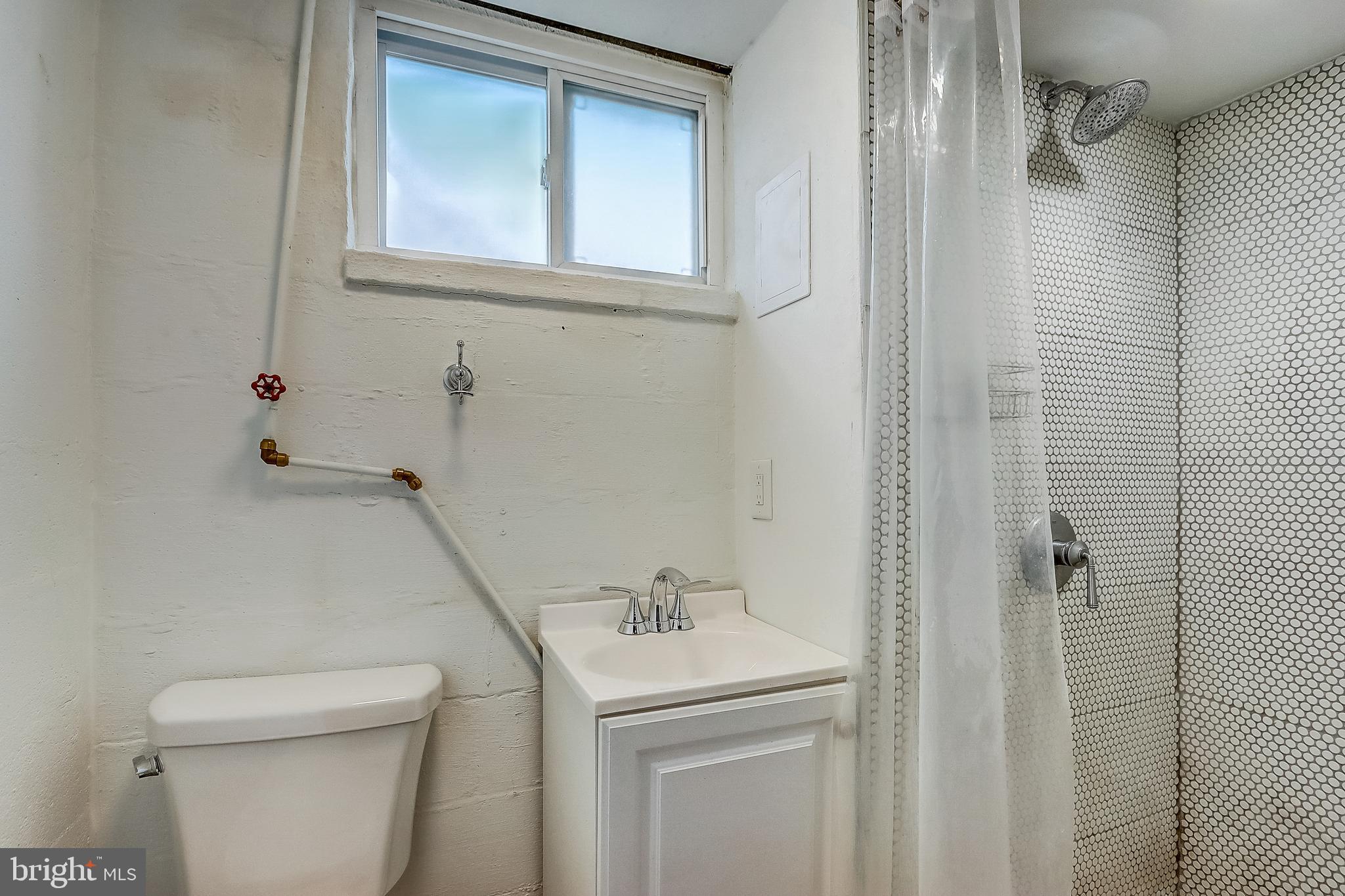 1420 Pleasant Valley Road Westminster, MD 21158 - Photo 35 of 49 Gallery Image 35