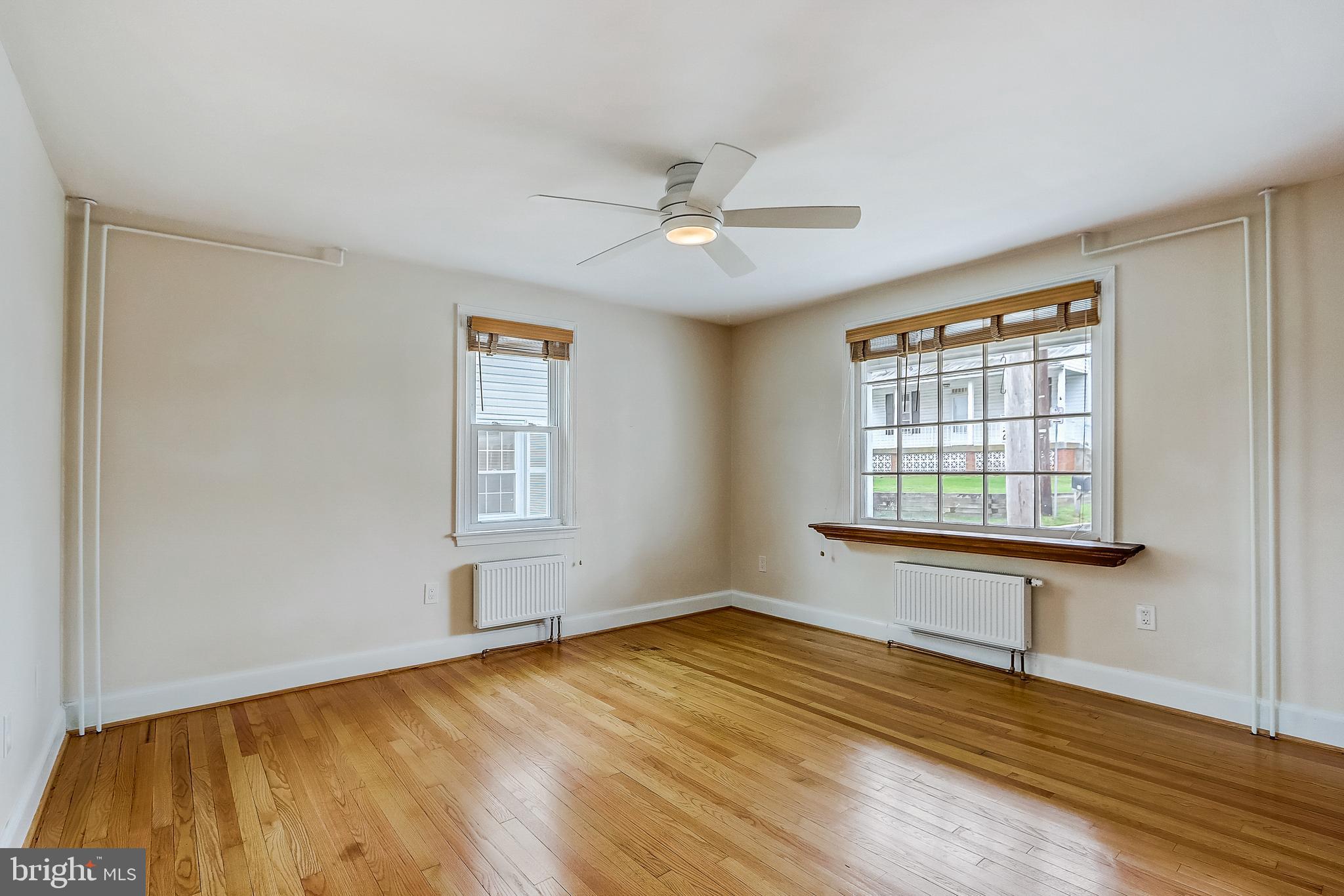 1420 Pleasant Valley Road Westminster, MD 21158 - Photo 6 of 49 Gallery Image 6