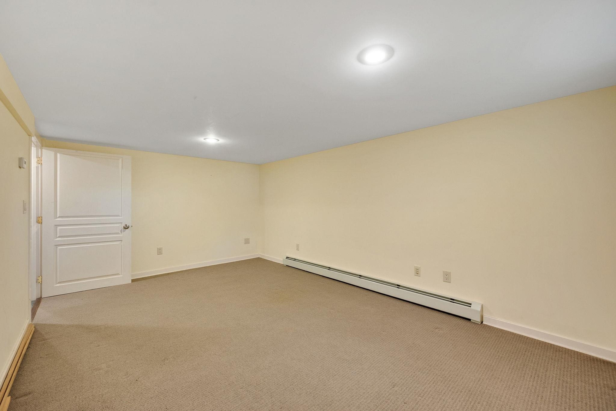 2021 Huntington Road Richmond, VT 05477 - Photo 37 of 58