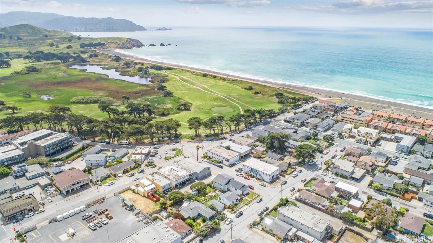 113 Clarendon Road Pacifica, CA 94044 - Photo 3 of 5