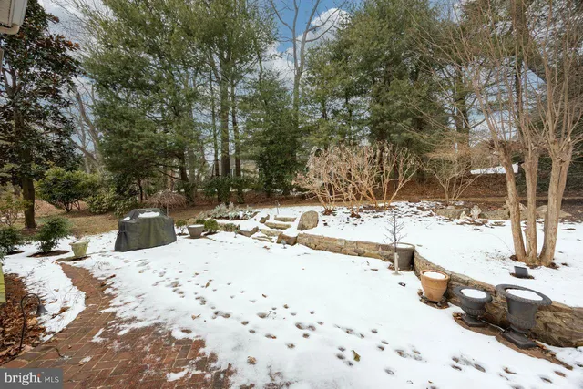 $1,090,000 | 5 Woodford Lane, Malvern, PA 19355