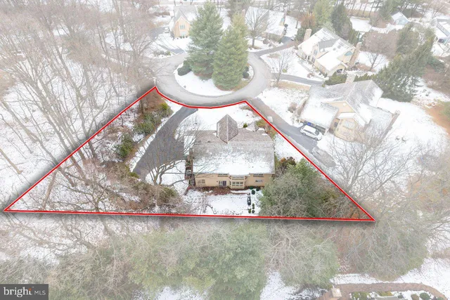 $1,090,000 | 5 Woodford Lane, Malvern, PA 19355