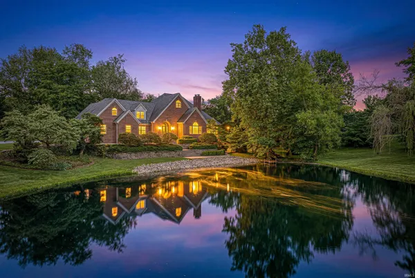$825,000 | 6288 Woodsboro Road, Newburgh, IN 47630