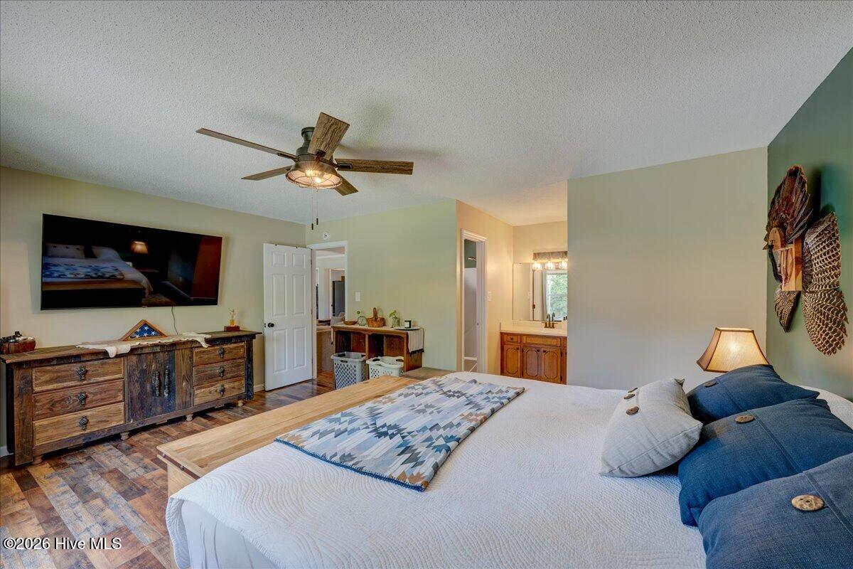 109 Quail Ridge Road Havelock, NC 28532 - Photo 26 of 42 Primary Bedroom