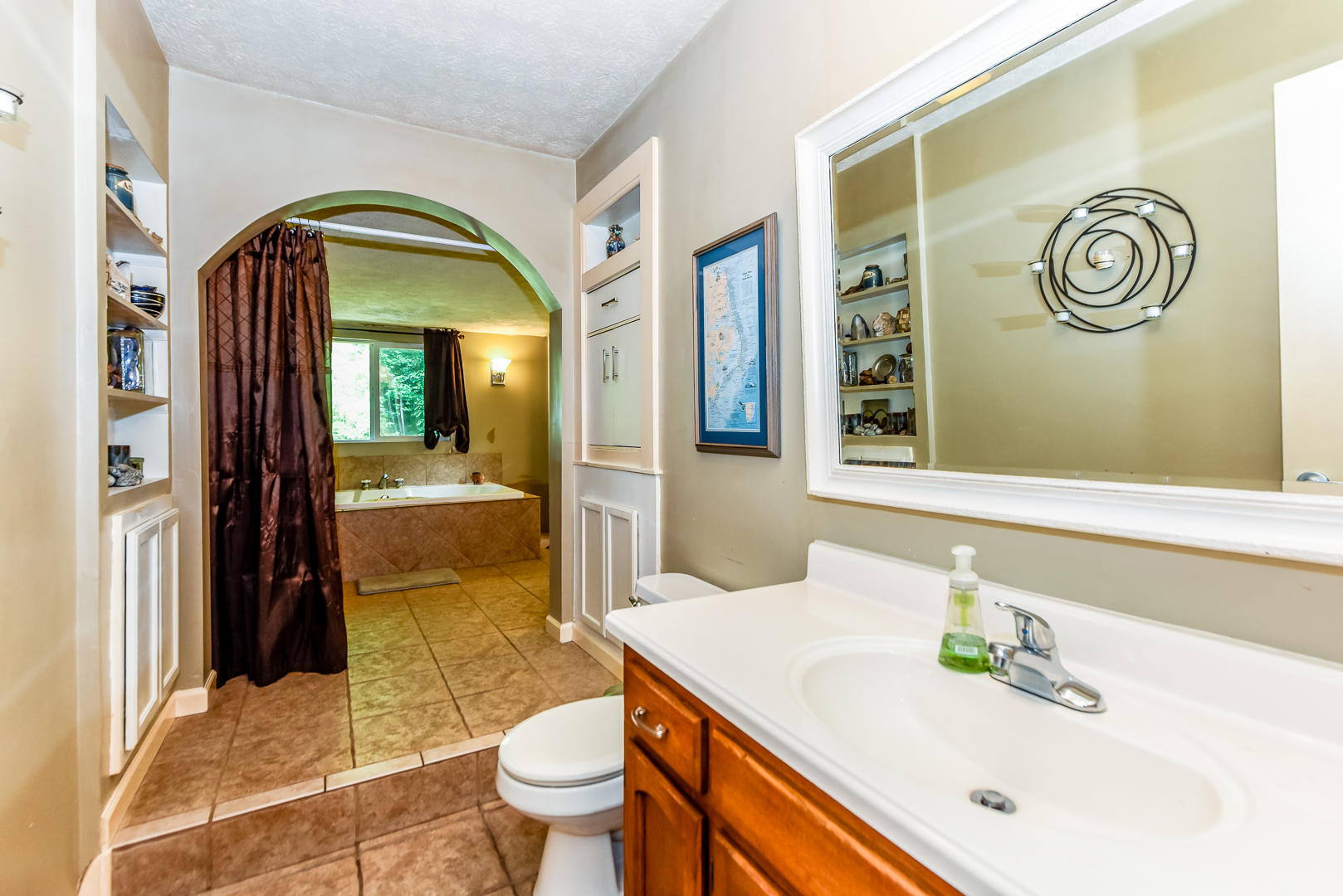 2035 Old Chilhowee Road Seymour, TN 37865 - Photo 21 of 29 FULL BATH ON MAIN