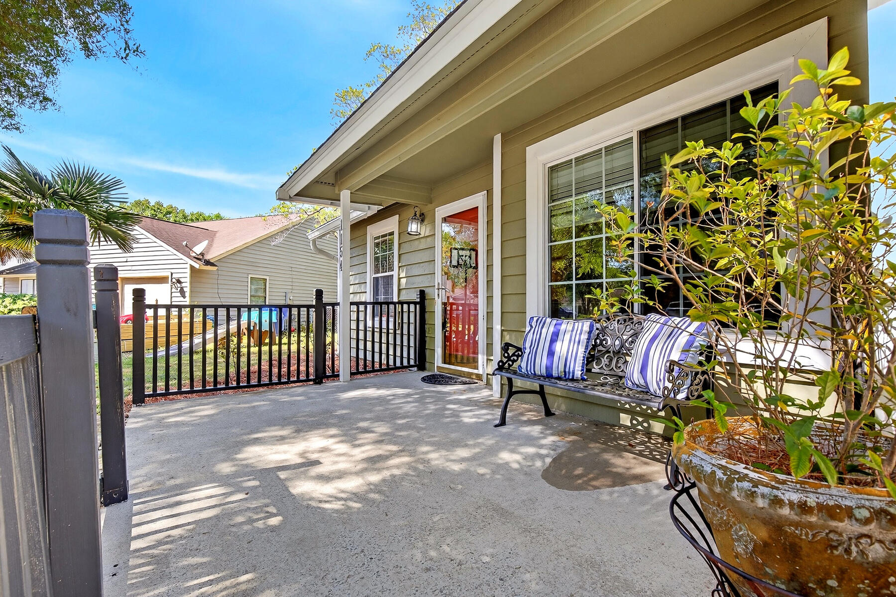 1154 Bellwood Road Charleston, SC 29412 - Photo 2 of 45 JA-4