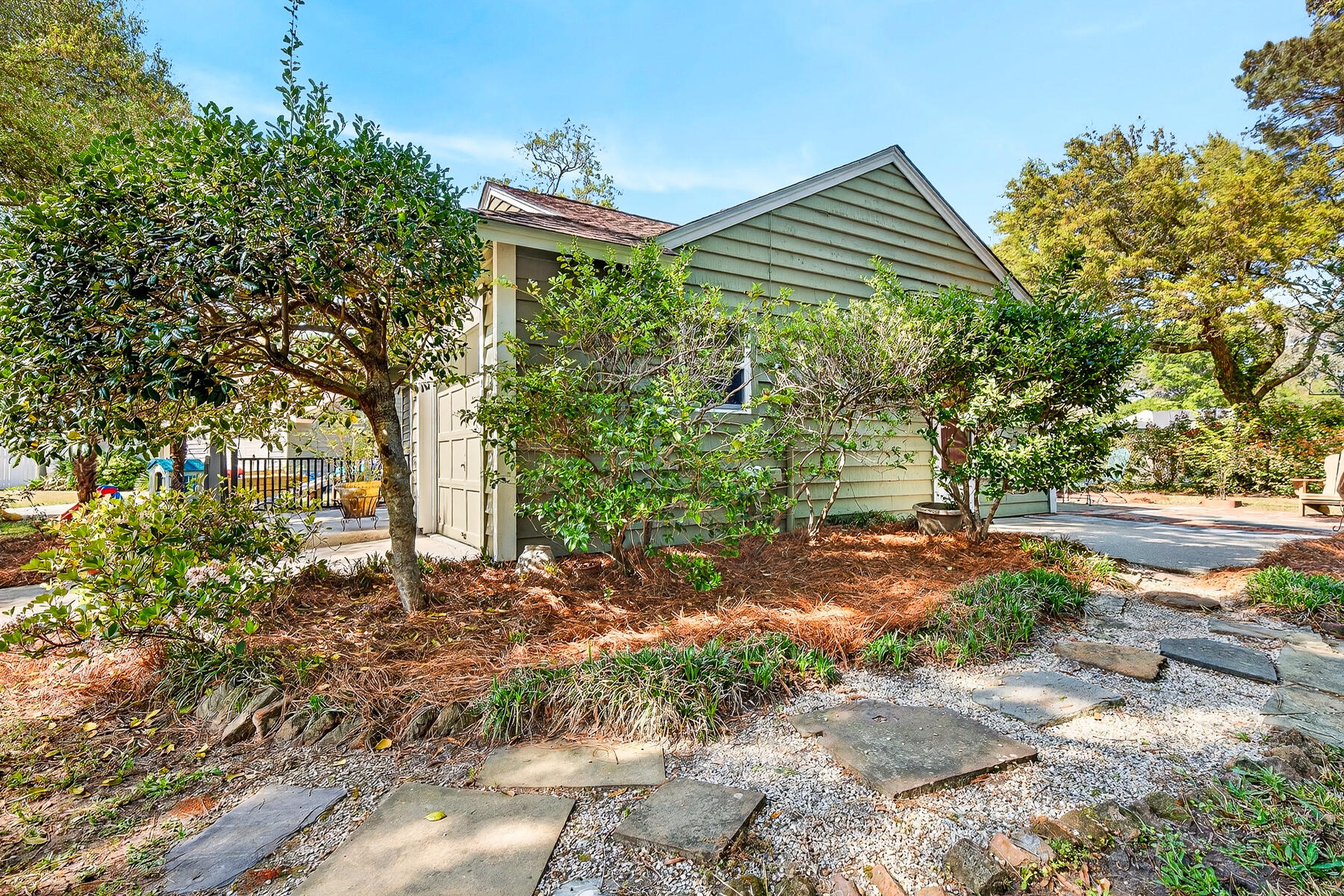 1154 Bellwood Road Charleston, SC 29412 - Photo 4 of 45 JA-59