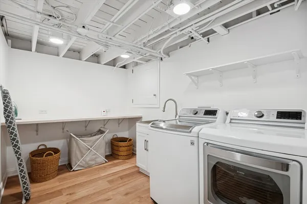 $995,500 | 333 Arlington Avenue, Elmhurst, IL 60126