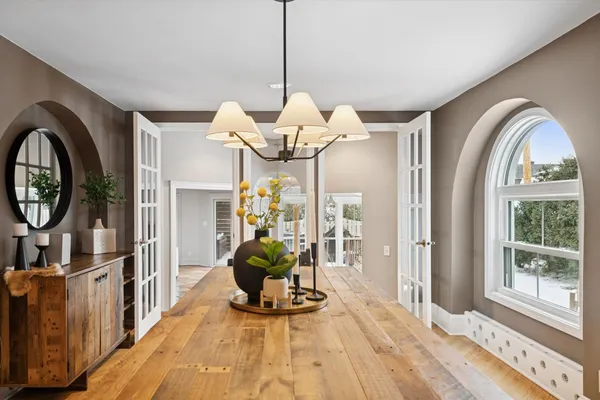 $995,500 | 333 Arlington Avenue, Elmhurst, IL 60126