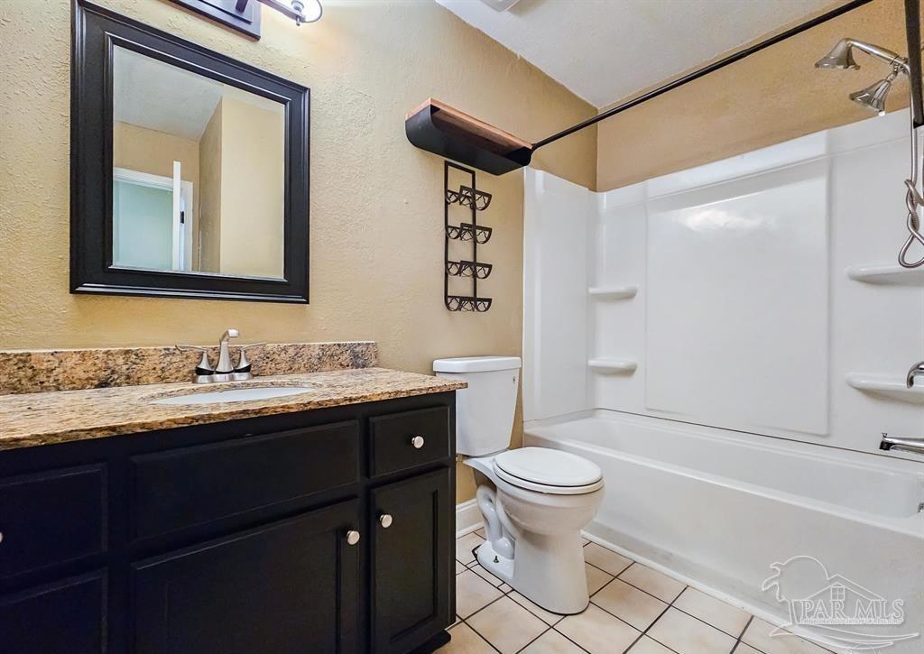 601 East Burgess Road, Unit D6 Pensacola, FL 32504 - Photo 19 of 22