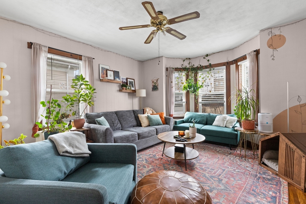 37 Chase Street Beverly, MA 01915 - Photo 11 of 37