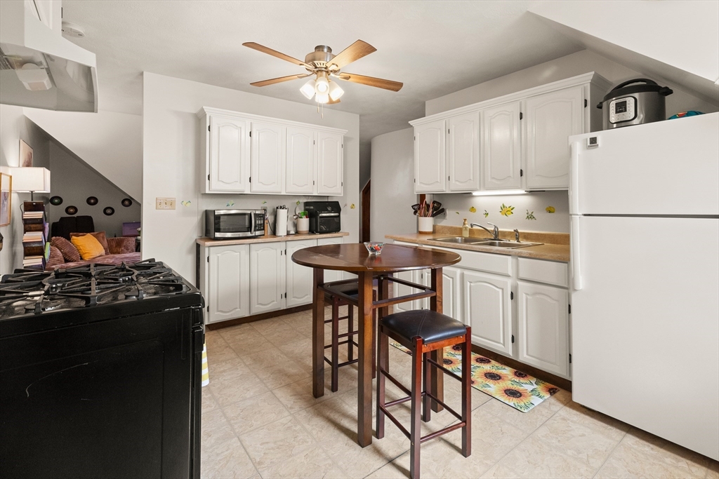 37 Chase Street Beverly, MA 01915 - Photo 20 of 37