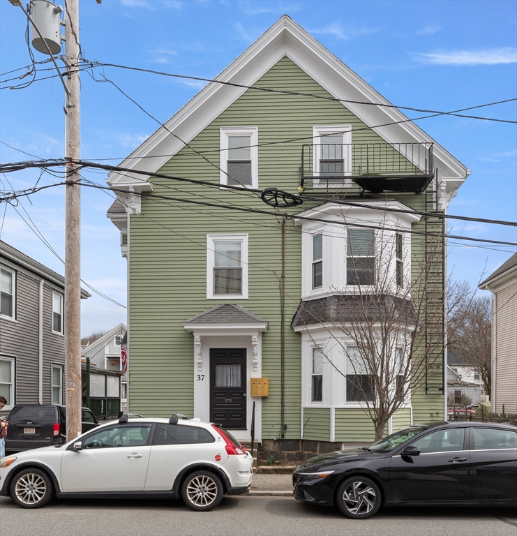 37 Chase Street Beverly, MA 01915 - Photo 2 of 37