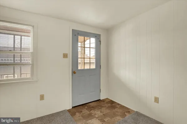 $1,050 | 105 West Main Street, Palmyra, PA 17078