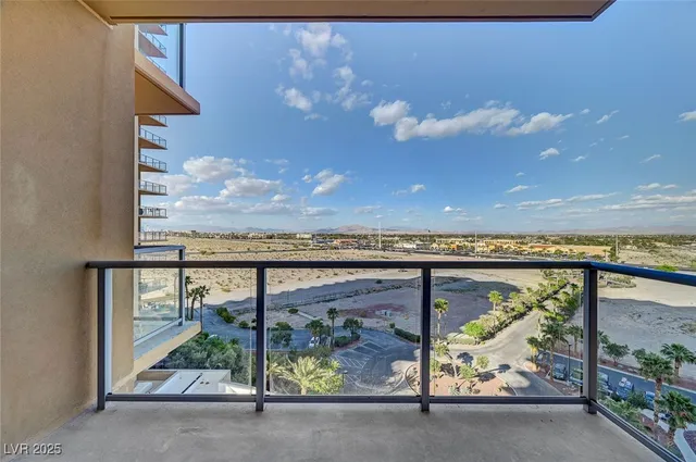 $3,450 | 8255 South Las Vegas Boulevard, Unit 813, Las Vegas, NV 89123