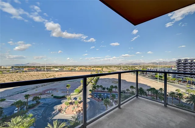 $3,450 | 8255 South Las Vegas Boulevard, Unit 813, Las Vegas, NV 89123
