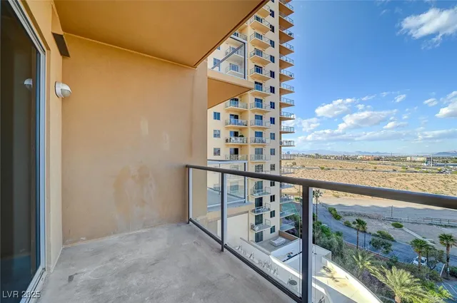 $3,450 | 8255 South Las Vegas Boulevard, Unit 813, Las Vegas, NV 89123
