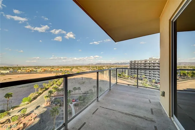 $3,450 | 8255 South Las Vegas Boulevard, Unit 813, Las Vegas, NV 89123