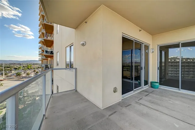 $3,450 | 8255 South Las Vegas Boulevard, Unit 813, Las Vegas, NV 89123