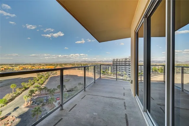 $3,450 | 8255 South Las Vegas Boulevard, Unit 813, Las Vegas, NV 89123