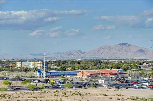 $3,450 | 8255 South Las Vegas Boulevard, Unit 813, Las Vegas, NV 89123