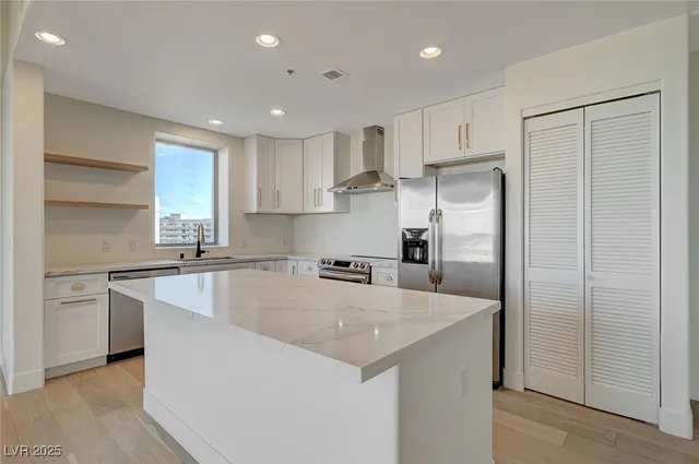 $3,450 | 8255 South Las Vegas Boulevard, Unit 813, Las Vegas, NV 89123