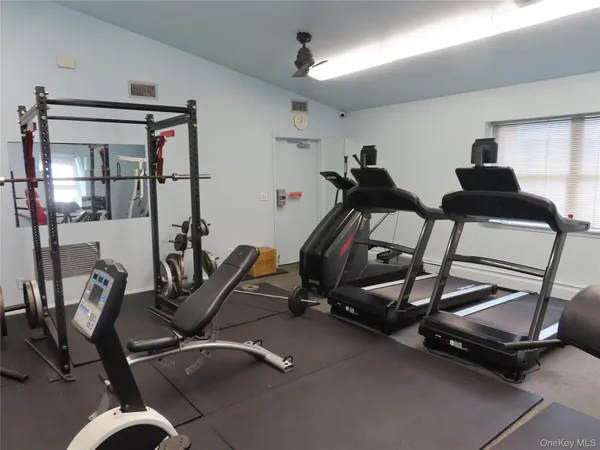 $249,000 | 2449-b) #16 A Union Boulevard, Unit 16A, Islip, NY 11751