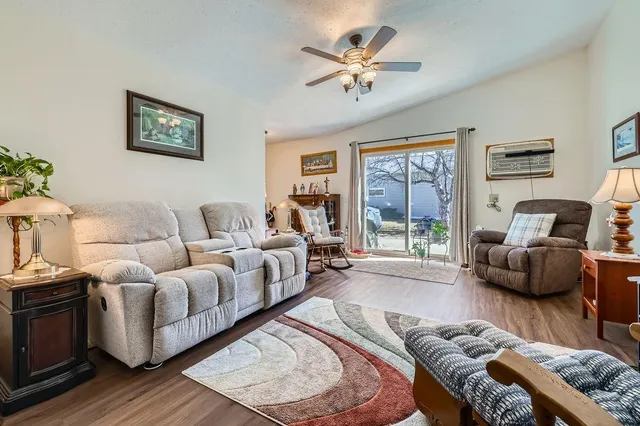 $275,000 | 444 Paperjack Drive, New Richmond, WI 54017