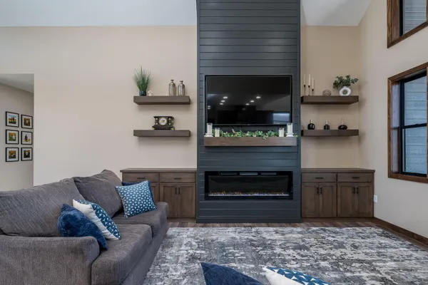 $1,299,000 | 4051 Clearwater Trail, Faribault, MN 55021