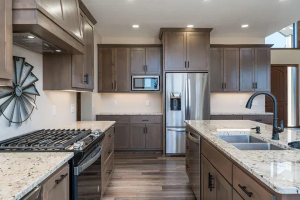 $1,299,000 | 4051 Clearwater Trail, Faribault, MN 55021