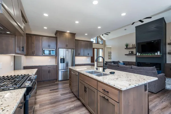 $1,299,000 | 4051 Clearwater Trail, Faribault, MN 55021