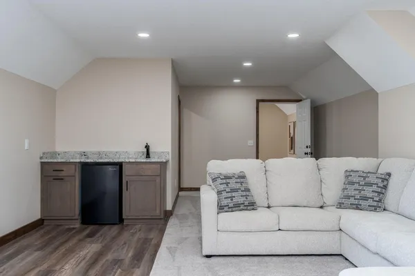 $1,299,000 | 4051 Clearwater Trail, Faribault, MN 55021