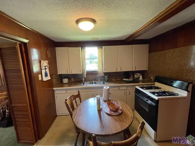 $49,999 | 10760 Kingfisher Avenue, Baton Rouge, LA 70807