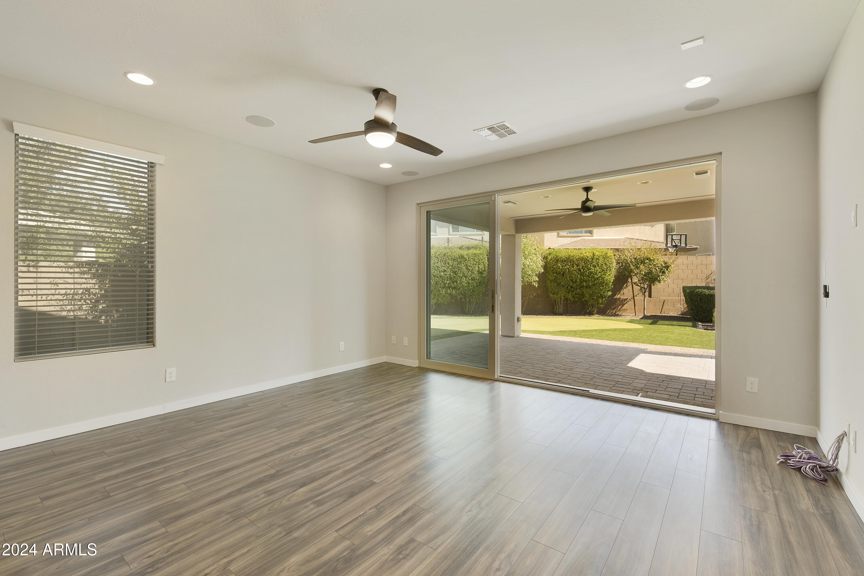 2860 East Riane Road Phoenix, AZ 85050 - Photo 24 of 53 _dsc8832-_dsc8834