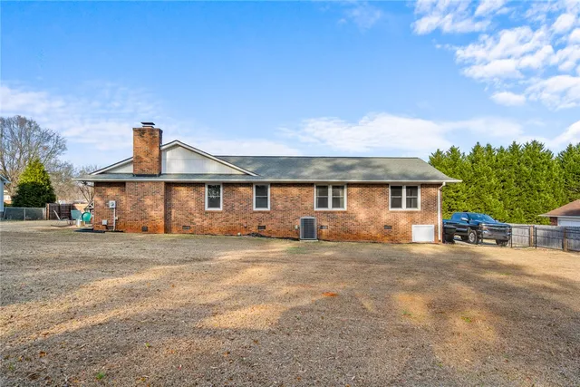 $324,900 | 210 Northridge Drive, Anderson, SC 29621