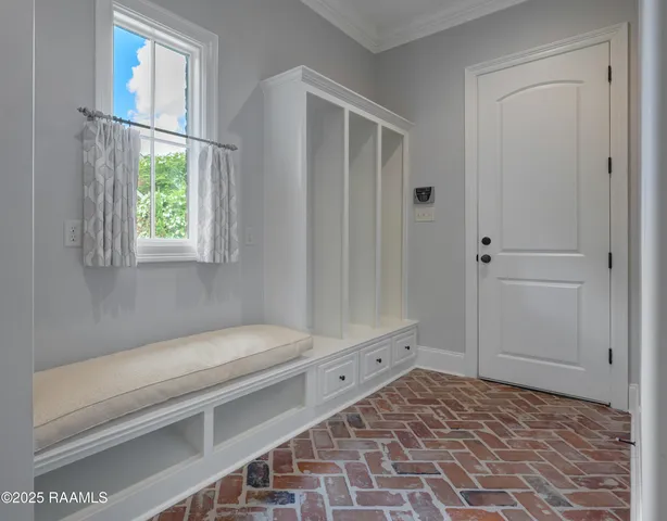 $859,000 | 506 Terrell Court, New Iberia, LA 70563