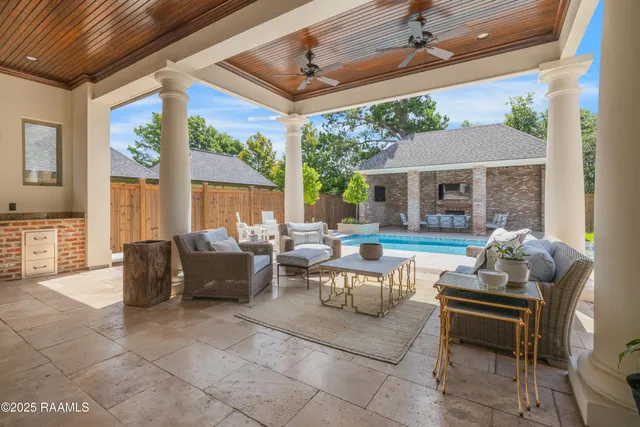 $859,000 | 506 Terrell Court, New Iberia, LA 70563