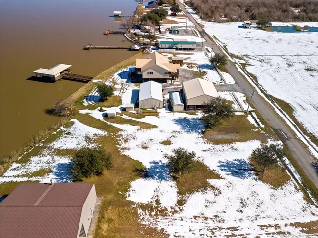 $150,000 | 418 Par Road 120, Gueydan, LA 70542