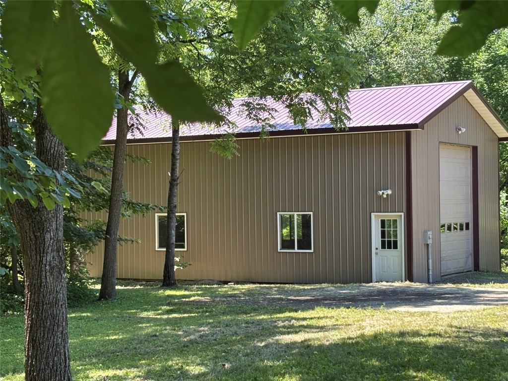 748 Sujan Road Waverly, NY 14892 - Photo 17 of 41